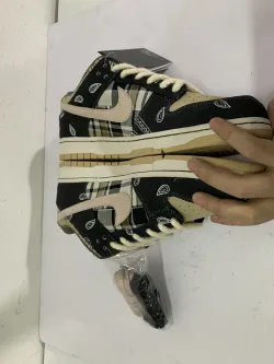 Nike SB Dunk Low Travis Scott (Regular Box) CT5053-001 review tonyshoe10 04