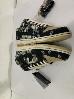 Nike SB Dunk Low Travis Scott (Regular Box) CT5053-001 review tonyshoe10 05