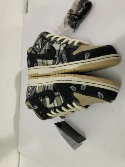 Nike SB Dunk Low Travis Scott (Regular Box) CT5053-001 review tonyshoe10 05