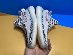 Yeezy Boost 350 V2 Zebra CP9654 review Ogtony，ogtony，TonyShoes，Tonyshoe，tonyshoes，tonyshoe 06