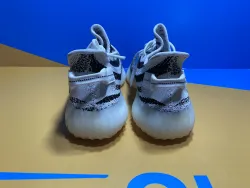 Yeezy Boost 350 V2 Zebra CP9654 review Ogtony，ogtony，TonyShoes，Tonyshoe，tonyshoes，tonyshoe 01