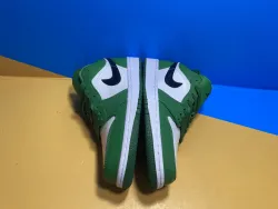 Air Jordan 1 Low Pine Green 553558-301 review Ogtony，ogtony，TonyShoes，Tonyshoe，tonyshoes，tonyshoe 05