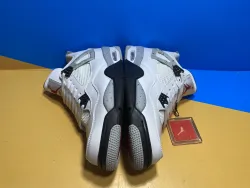 Og Tony Air Jordan 4 Retro White Cement (2016) 840606-192 review Ogtony，ogtony，TonyShoes，Tonyshoe，tonyshoes，tonyshoe 05