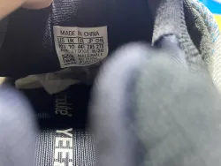Yeezy 700 V3 “Kyanite” GY0260 review Ogtony，ogtony，TonyShoes，Tonyshoe，tonyshoes，tonyshoe 06