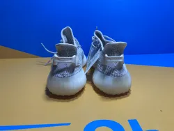 Yeezy Boost 350 V2 Static Reflective EF2367 review Ogtony，ogtony，TonyShoes，Tonyshoe，tonyshoes，tonyshoe 02
