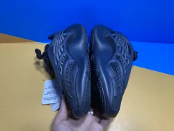 Yeezy 700 V3 Alvah H67799 review Ogtony，ogtony，TonyShoes，Tonyshoe，tonyshoes，tonyshoe 03