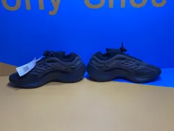 Yeezy 700 V3 Alvah H67799 review Ogtony，ogtony，TonyShoes，Tonyshoe，tonyshoes，tonyshoe 09