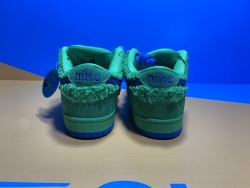 Nike SB Dunk Low Grateful Dead Bears Green CJ5378-300 review Ogtony，ogtony，TonyShoes，Tonyshoe，tonyshoes，tonyshoe 02