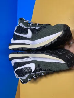 Nike LD Waffle sacai Black  BV0073-001 review Ogtony，ogtony，TonyShoes，Tonyshoe，tonyshoes，tonyshoe 04