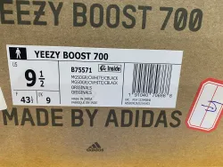 Yeezy Boost 700 Wave Runner Solid Grey  B75571 review Ogtony，ogtony，TonyShoes，Tonyshoe，tonyshoes，tonyshoe 01