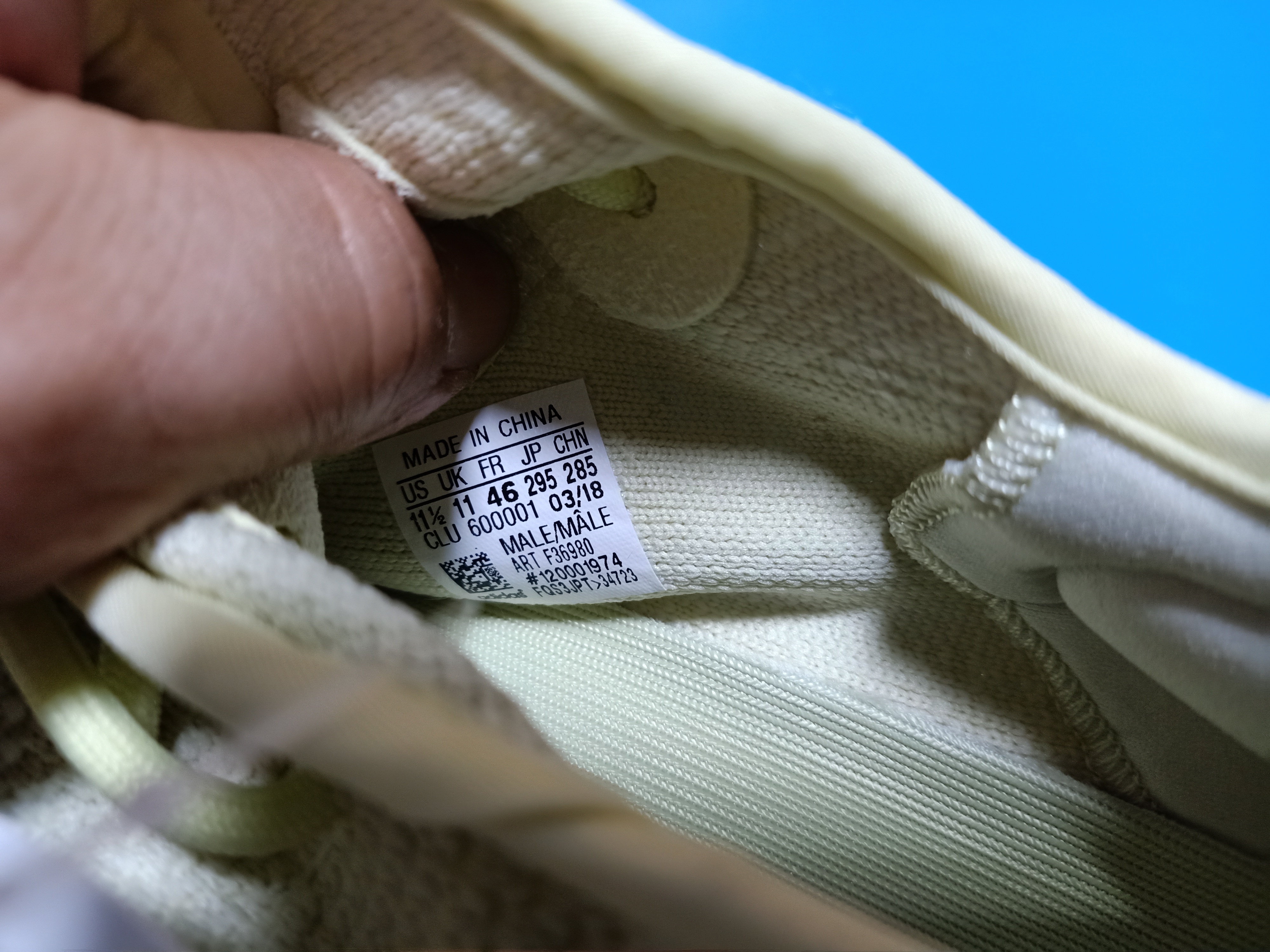 Yeezy Boost 350 V2 Butter F36980 review Ogtony，ogtony，TonyShoes，Tonyshoe，tonyshoes，tonyshoe 05