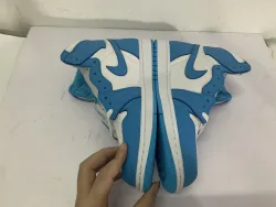Og Tony Air Jordan 1 Retro UNC 555088-117 review tonyshoe10 04