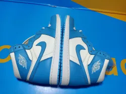 Og Tony Air Jordan 1 Retro UNC 555088-117 review Ogtony，ogtony，TonyShoes，Tonyshoe，tonyshoes，tonyshoe 04
