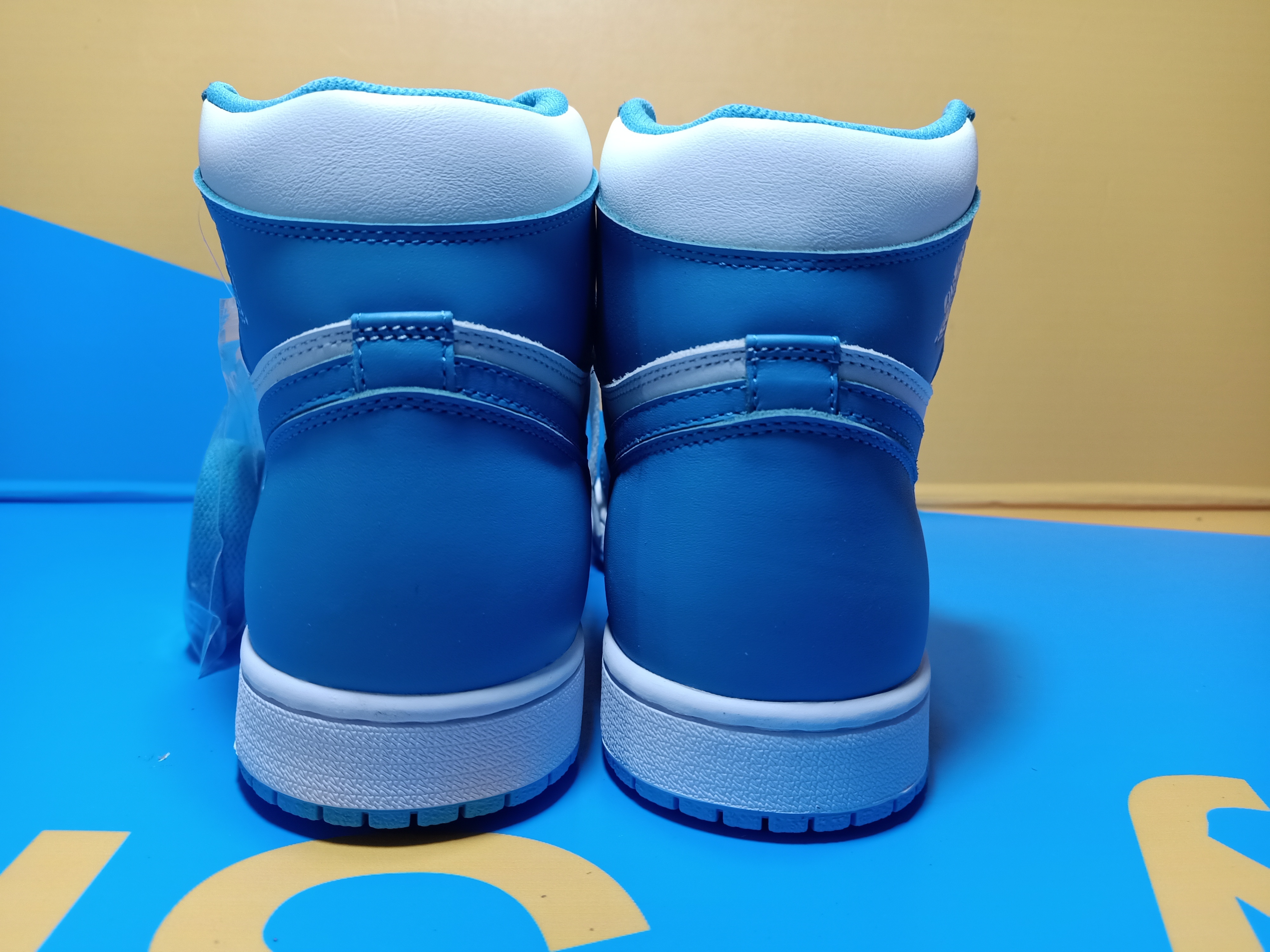 Og Tony Air Jordan 1 Retro UNC 555088-117 review Ogtony，ogtony，TonyShoes，Tonyshoe，tonyshoes，tonyshoe 02