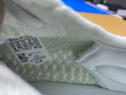 Yeezy Boost 350 V2 Hyperspace EG7491  review Ogtony，ogtony，TonyShoes，Tonyshoe，tonyshoes，tonyshoe 06