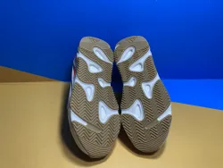 Yeezy Boost 700 Magnet  FV9922 review Ogtony，ogtony，TonyShoes，Tonyshoe，tonyshoes，tonyshoe 05