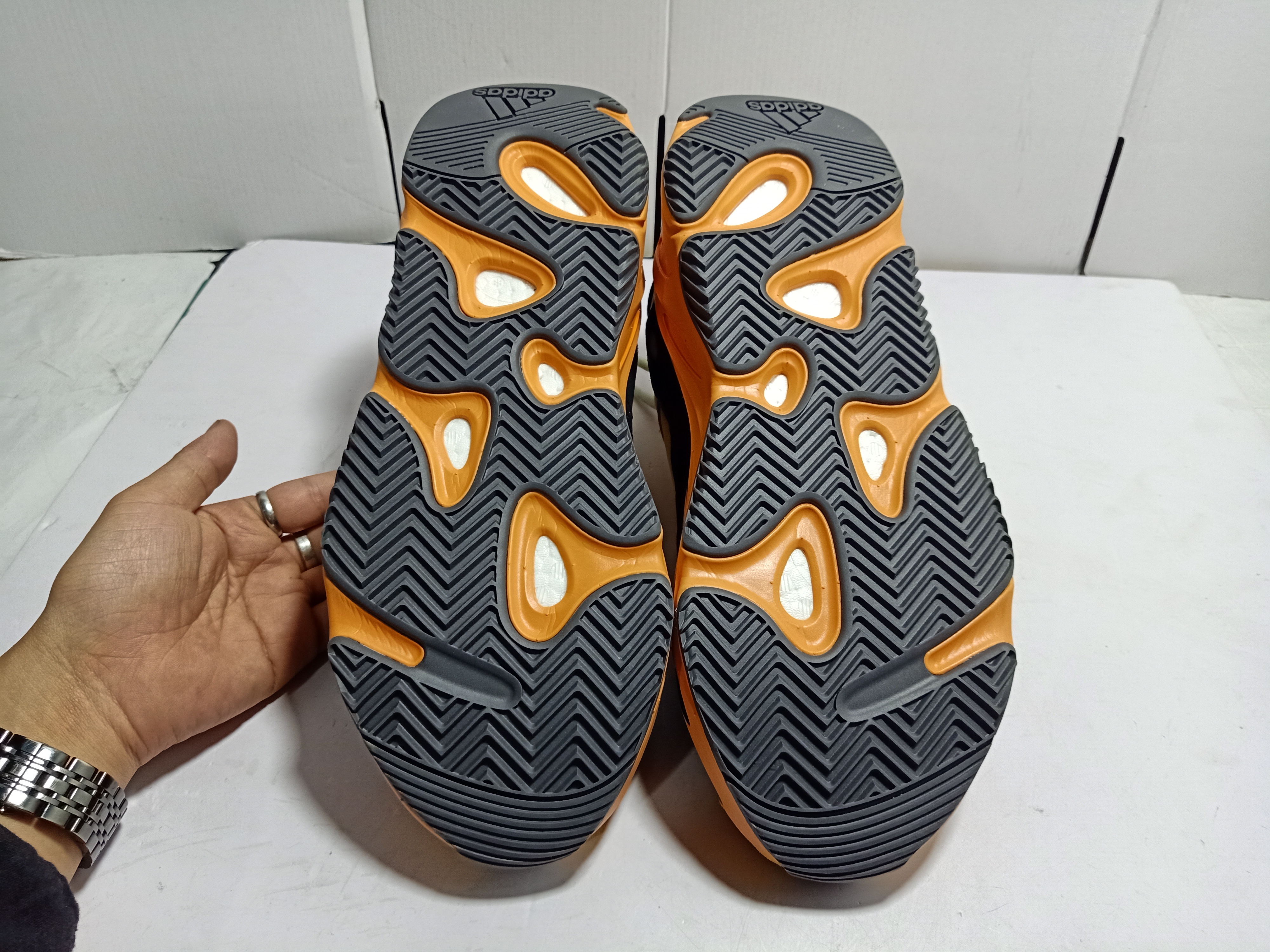 Yeezy Boost 700 “SUN"  GZ6984 review tonyshoe10 06