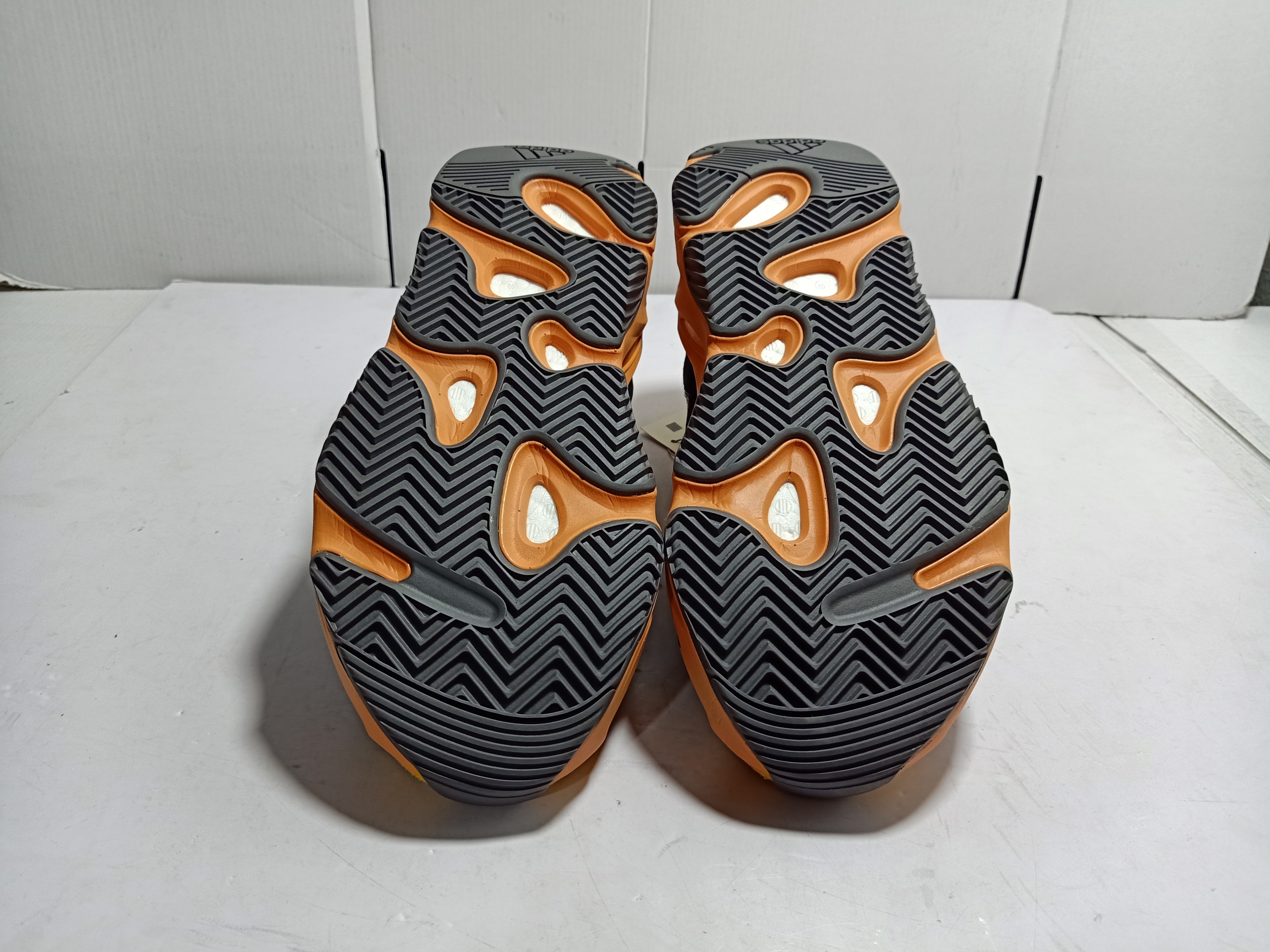 Yeezy Boost 700 “SUN"  GZ6984 review tonyshoe10 06
