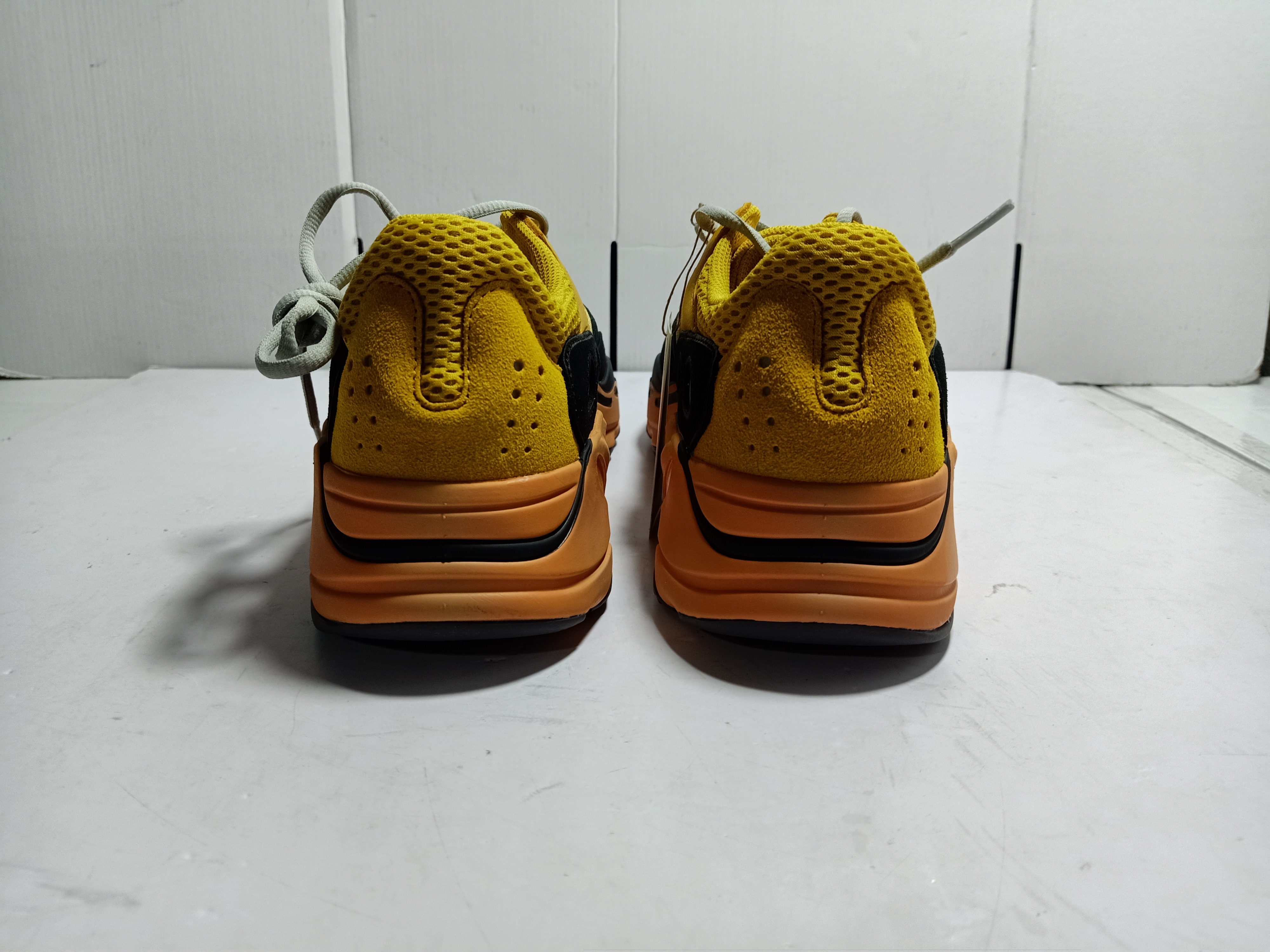Yeezy Boost 700 “SUN"  GZ6984 review Ogtony,ogtony,Tonyshoes,Tonyshoe,TonyShoe,TonyShoes 02