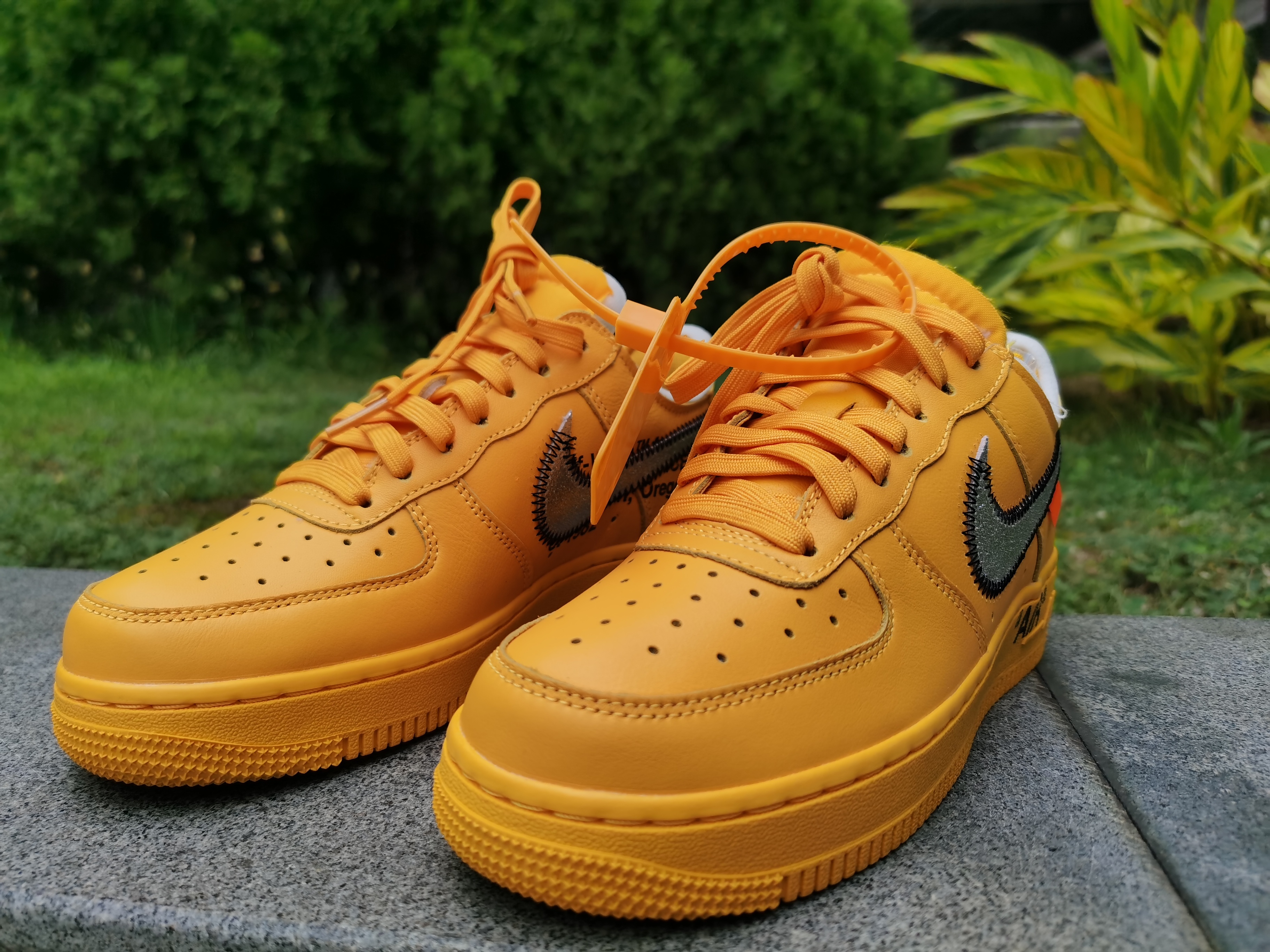 Off-White x Nike Air Force 1 Low University Gold DD1876-700 review Ogtony，ogtony，TonyShoes，Tonyshoe，tonyshoes，tonyshoe 01