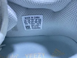Yeezy 700 V2 Static EF2829 review Ogtony，ogtony，TonyShoes，Tonyshoe，tonyshoes，tonyshoe 03