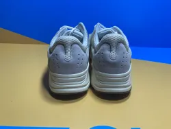 Yeezy 700 V2 Static EF2829 review Ogtony，ogtony，TonyShoes，Tonyshoe，tonyshoes，tonyshoe 09