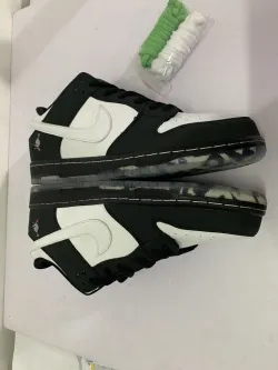 Nike SB Dunk Low Staple Panda Pigeon BV1310-013 review tonyshoe10 05