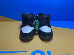 Nike SB Dunk Low Staple Panda Pigeon BV1310-013 review Ogtony，ogtony，TonyShoes，Tonyshoe，tonyshoes，tonyshoe 07