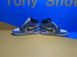 OWF Air Jordan 1 Retro High White University Blue Black 555088-134 review Ogtony，ogtony，TonyShoes，Tonyshoe，tonyshoes，tonyshoe 01
