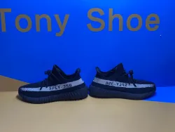 Yeezy Boost 350 V2 Core Black/White Real Boost BY1604 review Ogtony，ogtony，TonyShoes，Tonyshoe，tonyshoes，tonyshoe 09