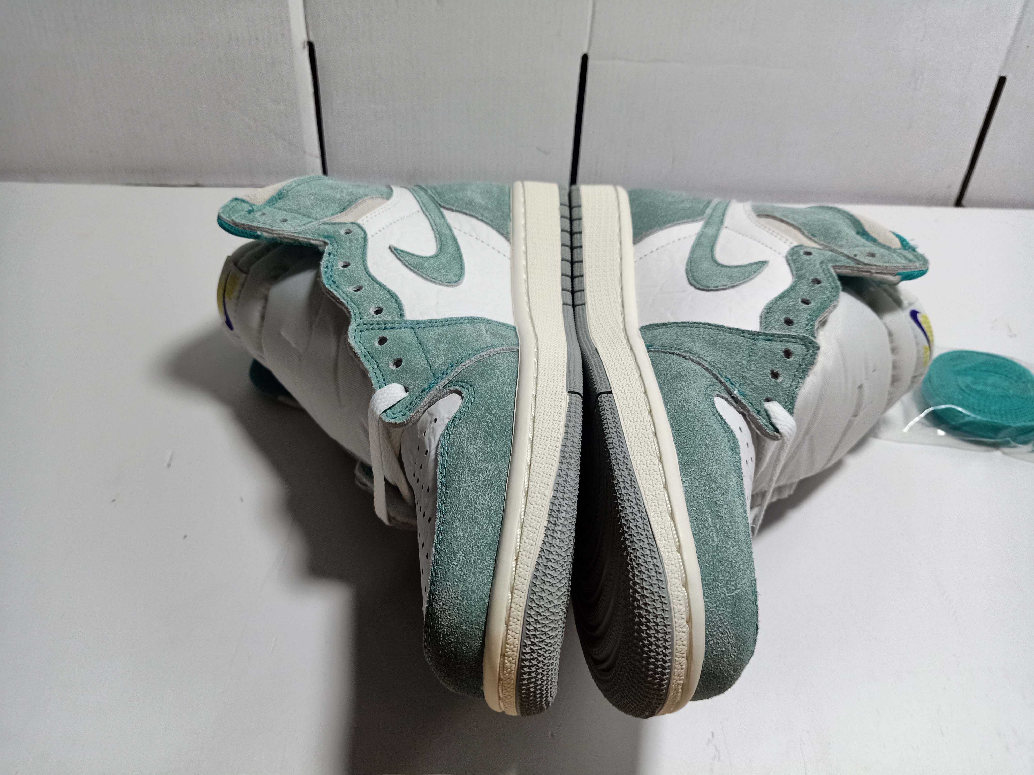 Og Tony Air Jordan 1 Retro High Turbo Green 555088-311 review Ogtony，ogtony，TonyShoes，Tonyshoe，tonyshoes，tonyshoe 04
