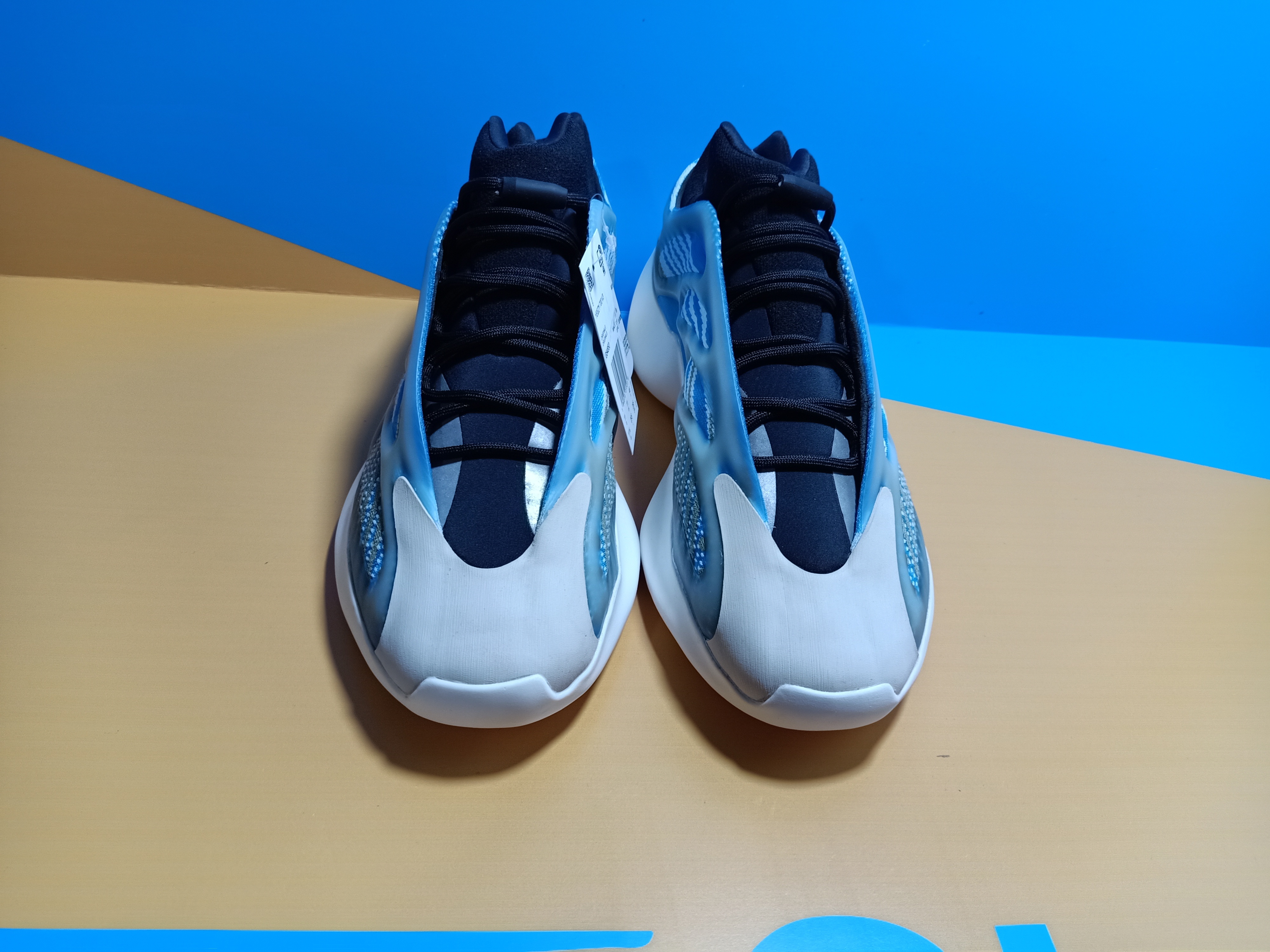 Yeezy 700 V3 Arzareth G54850 review Ogtony，ogtony，TonyShoes，Tonyshoe，tonyshoes，tonyshoe 03