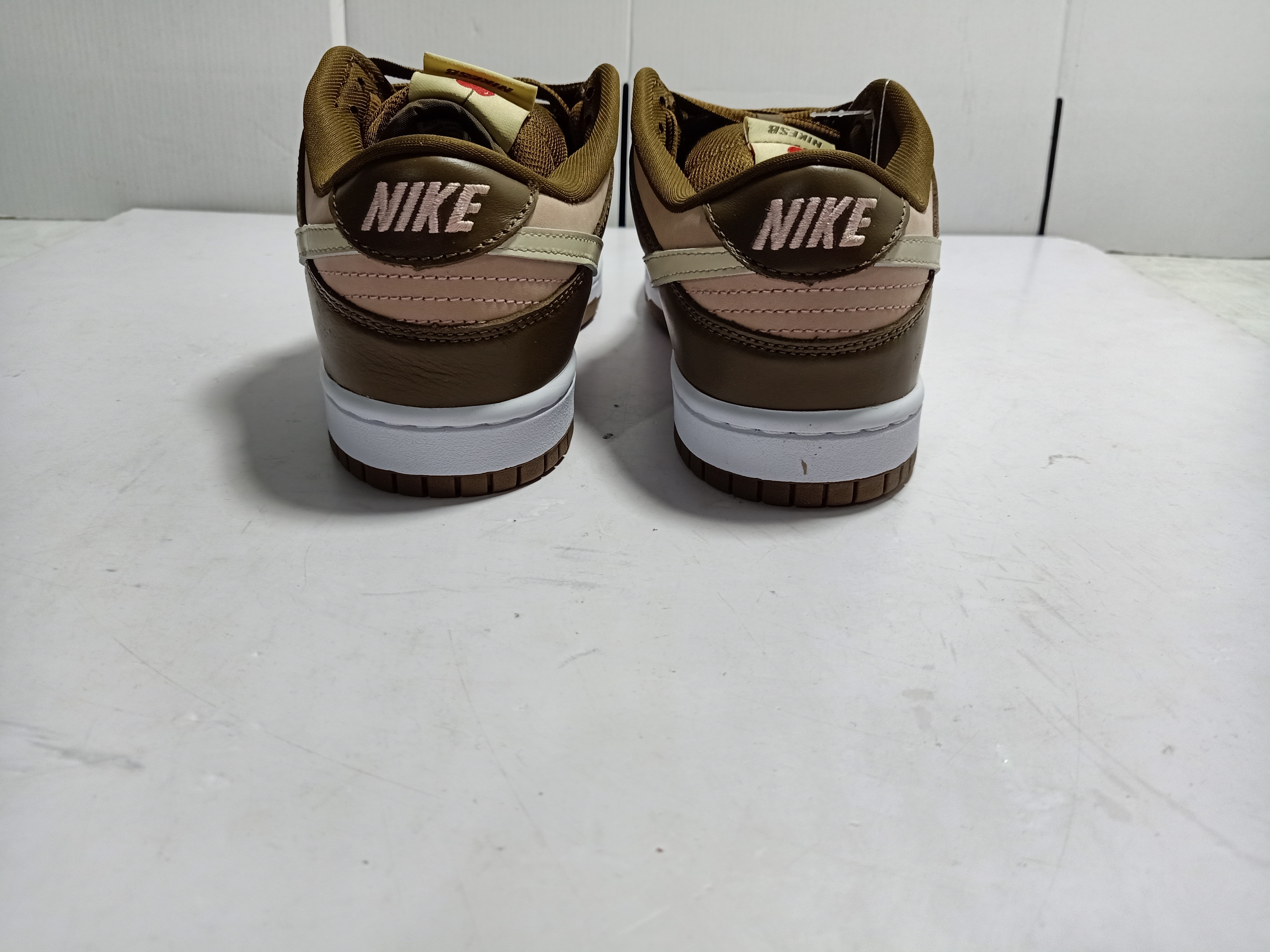 Nike Dunk SB Low Stussy Cherry 304292-671 review tonyshoe10 02