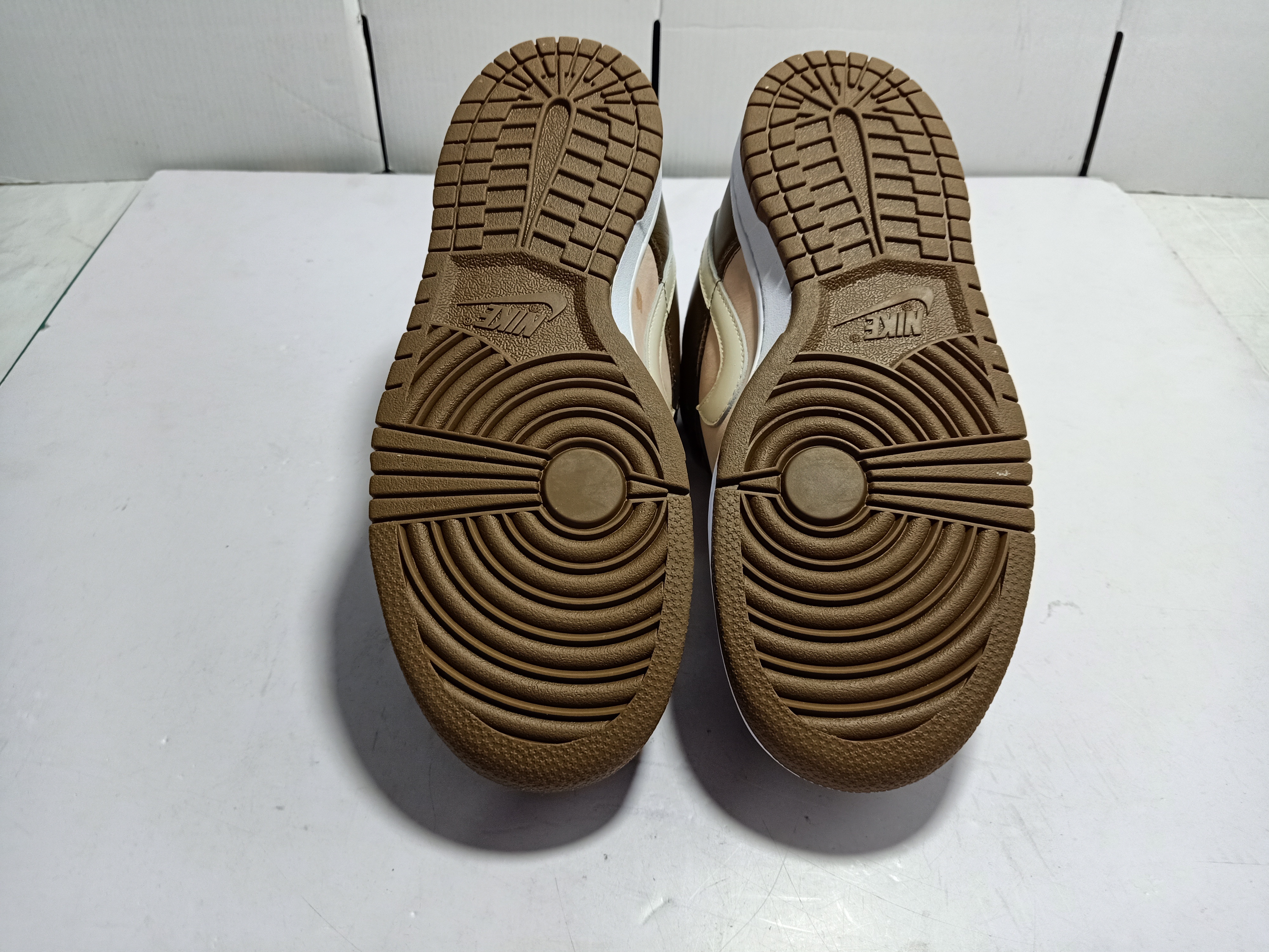 Nike Dunk SB Low Stussy Cherry 304292-671 review tonyshoe10 06