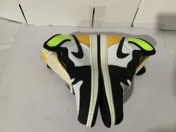 Og Tony Air Jordan 1 Retro High White Black Volt University Gold 555088-118 review tonyshoe10 04