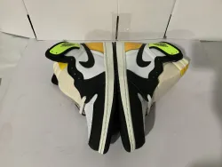 Og Tony Air Jordan 1 Retro High White Black Volt University Gold 555088-118 review tonyshoe10 05