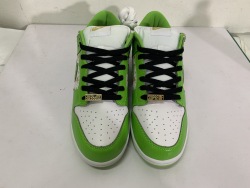 Nike SB Dunk Low Supreme Gree DH3228-101 review tonyshoe10 03