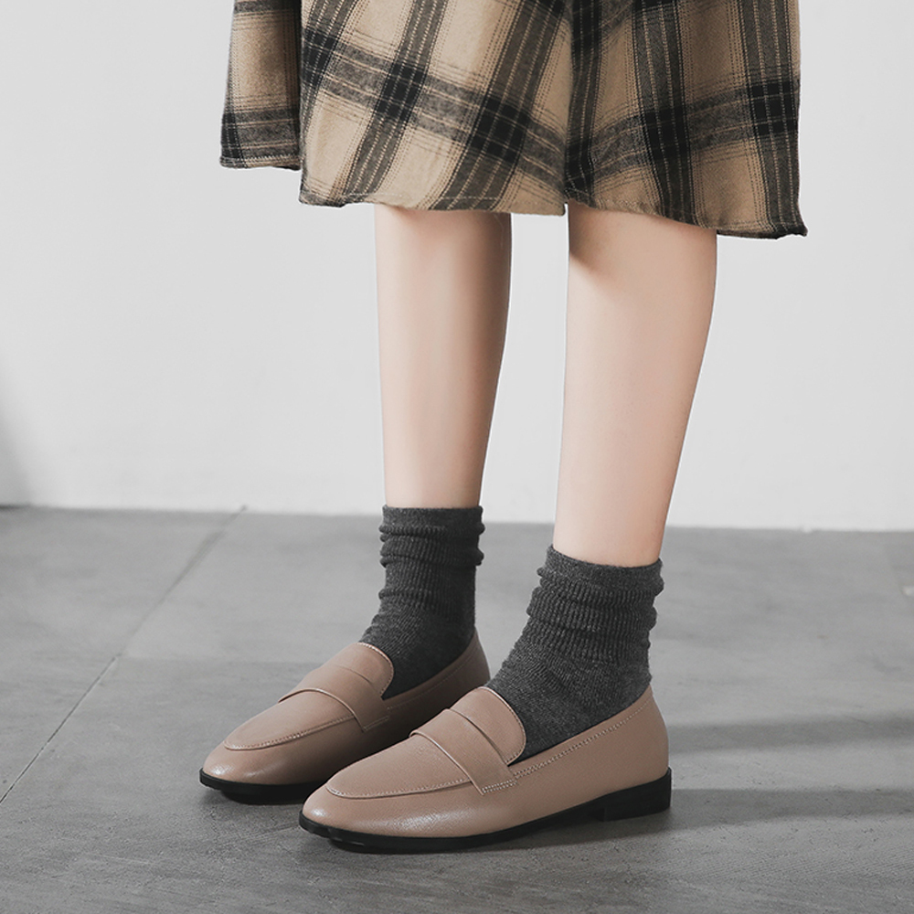 KISFLY Casual Leather Slip on Loafers Shoes for Women Comfortable Walking Flats