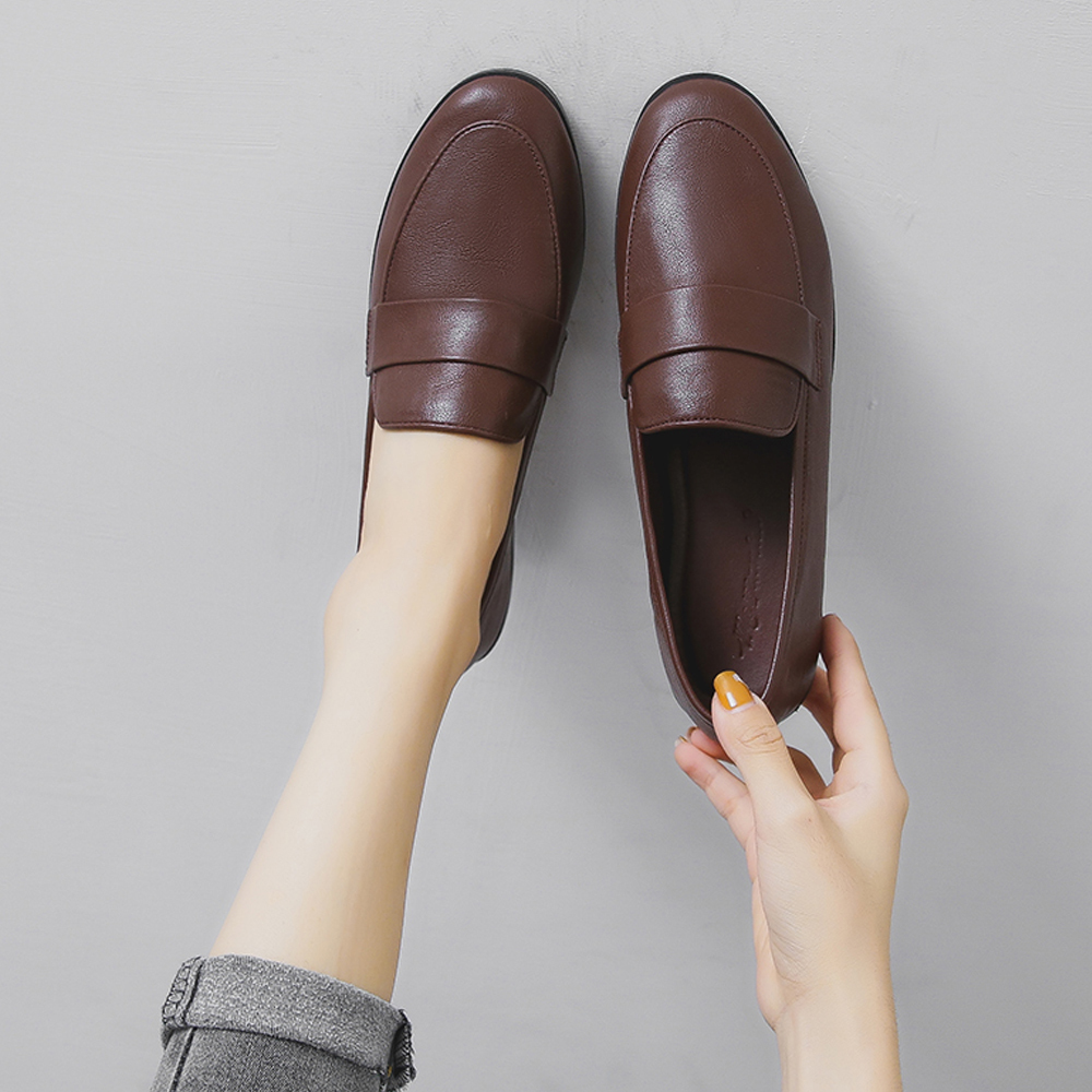 KISFLY Casual Leather Slip on Loafers Shoes for Women Comfortable Walking Flats