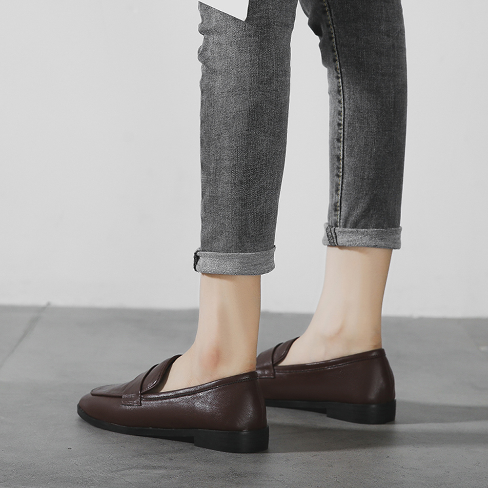 KISFLY Casual Leather Slip on Loafers Shoes for Women Comfortable Walking Flats