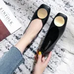 Women Loafers Leather Slip on Round Toe Casual Soft Sole Flats Comfortable Walking Driving Shoes