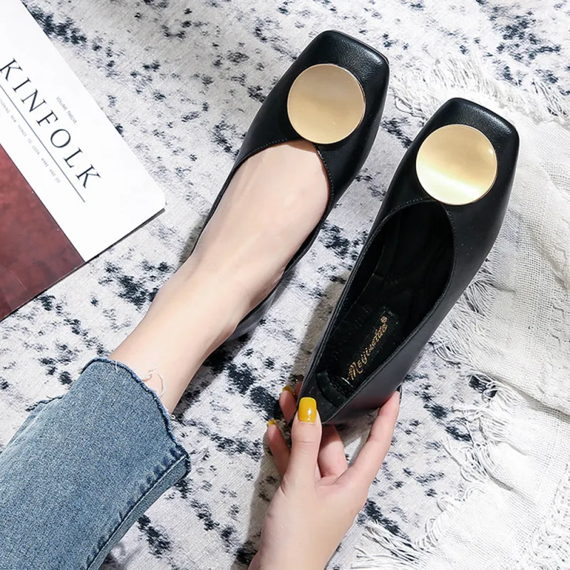 Women Loafers Leather Slip on Round Toe Casual Soft Sole Flats Comfortable Walking Driving Shoes