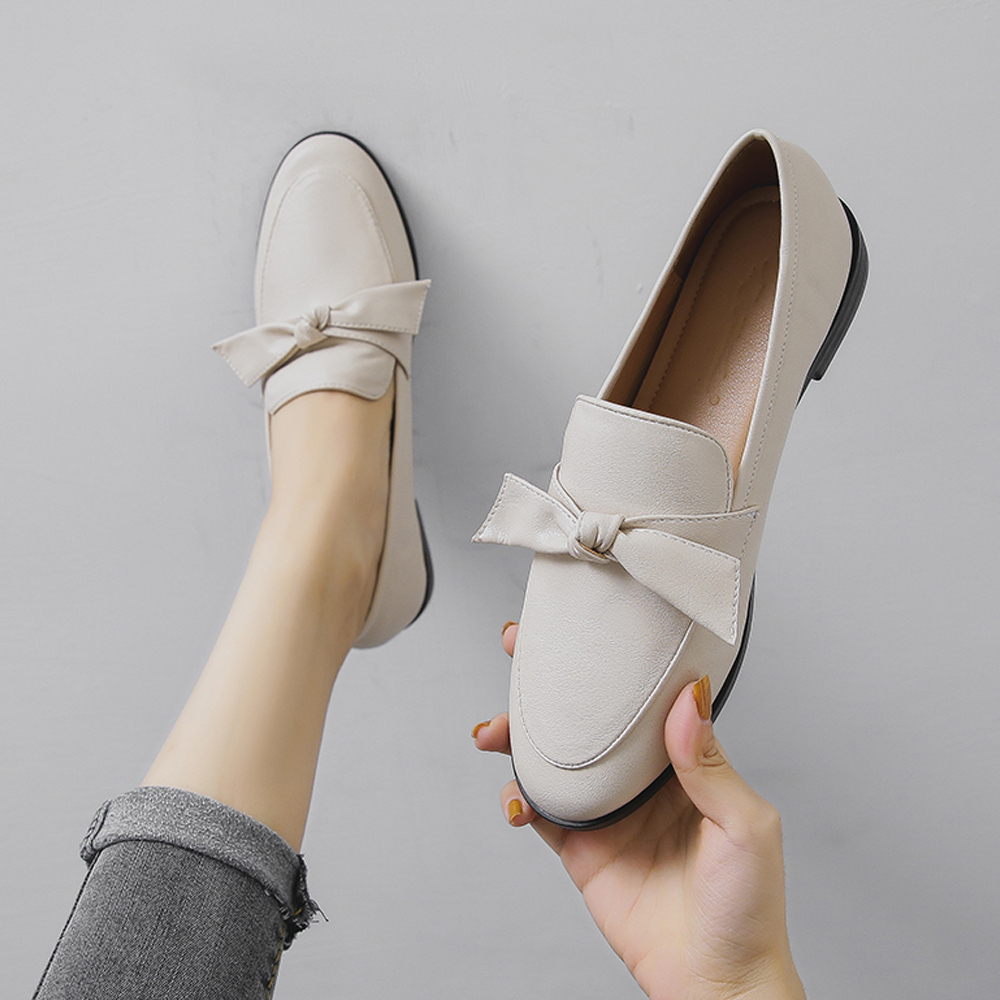 Flats Shoes for Women Leather Round Toe Slip on Ladies Casual Comfortable Walking Driving Loafers