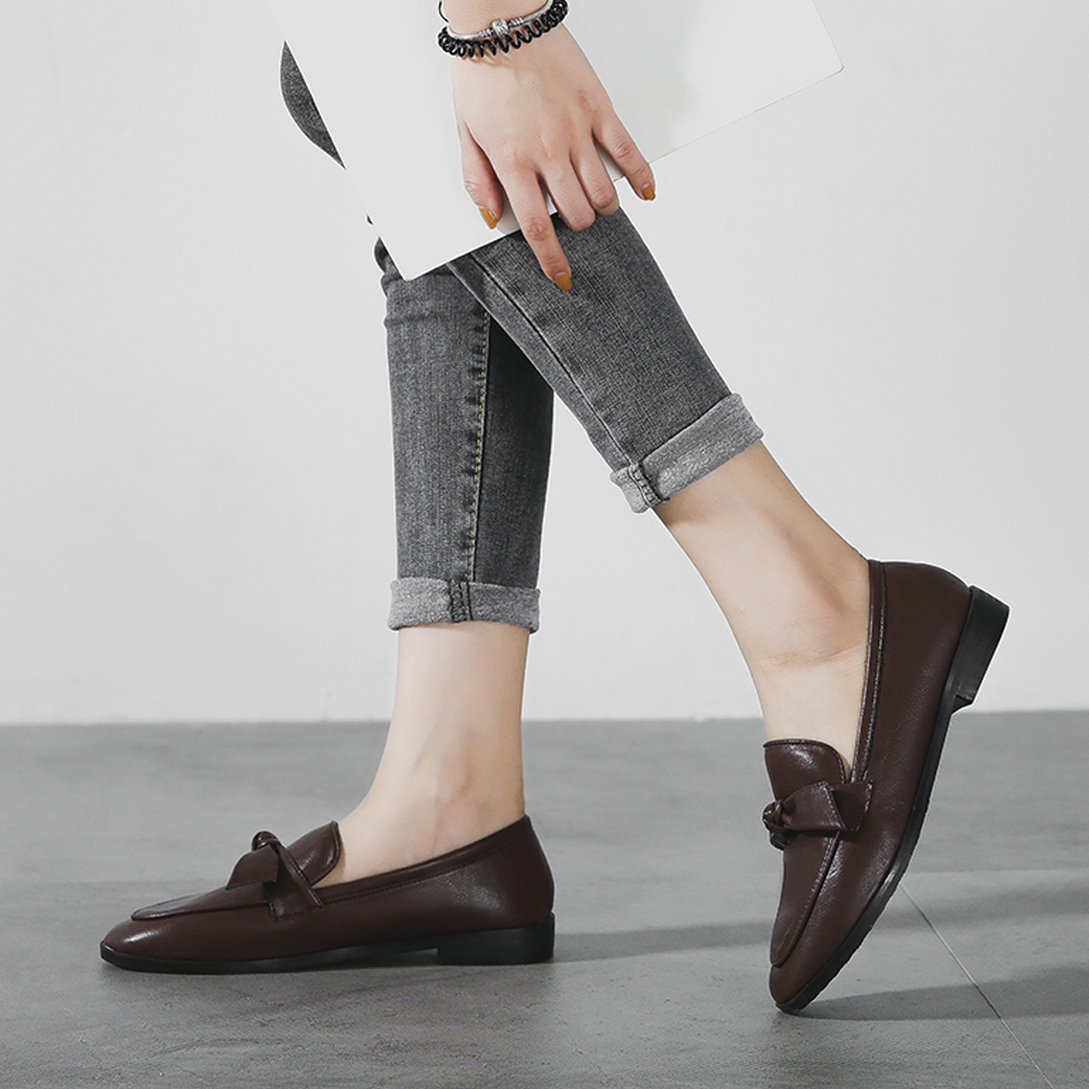 Flats Shoes for Women Leather Round Toe Slip on Ladies Casual Comfortable Walking Driving Loafers