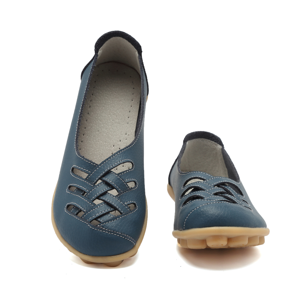 Leather Flats for Women Casual Round Toe Slip on Shoes Soft Comfortable Walking Loafers  