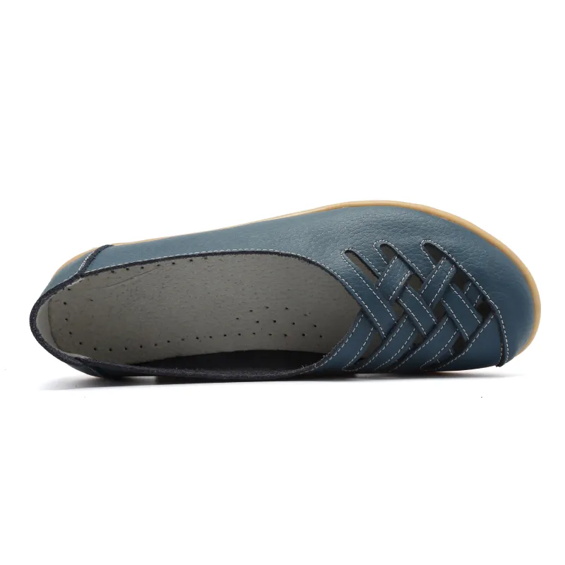 Leather Flats for Women Casual Round Toe Slip on Shoes Soft Comfortable Walking Loafers  