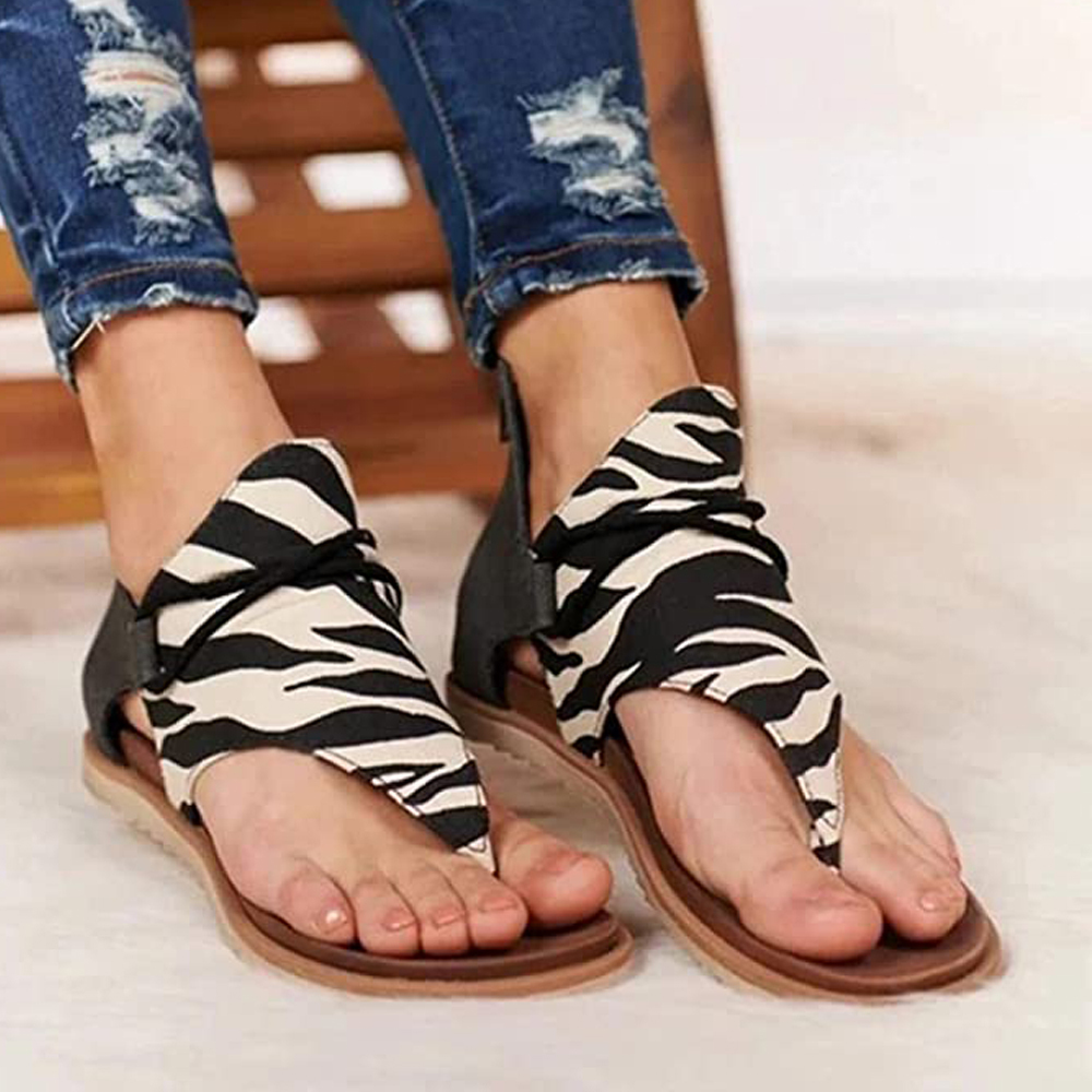 KISFLY Women Gladiator Sandals Retro Leopard Pattern PU Leather Flat Shoes Flip Flops Summer Casual Back Zipper Sandals