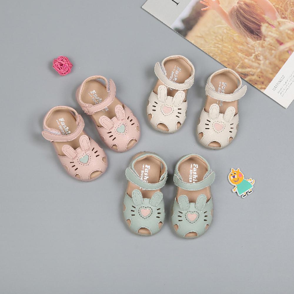 Baby Sandals Girls Cute Leather Comfortable Flats Soft Closed Toe Rubber Sole Summer Princess Dress Shoes 0-2 Years Old