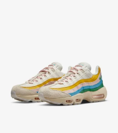 Cool shoes Air Max 95 Rise and Unity