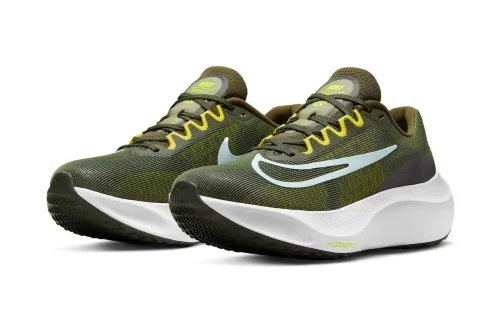 Cool cheap shoes Zoom Fly 5